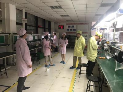 信息工程學(xué)院赴重慶唯遠實業(yè)開展走訪調(diào)研